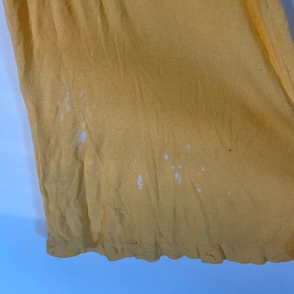 Yellow Tank - Picture 3 of 4